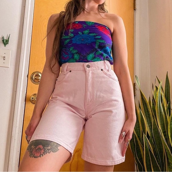 Vintage Orange Tab high Waisted Levi Shorts - Picture 3 of 4